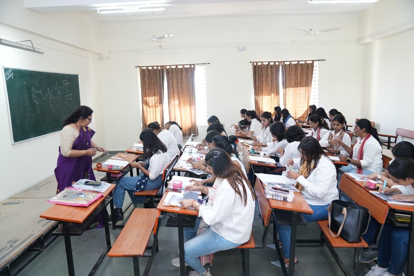 School of Fashion Technology Nagpur Extra Curriculars photo 10